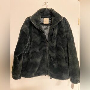 Urban Outfitters Womens Faux Fur Black Jacket - Size L 🖤